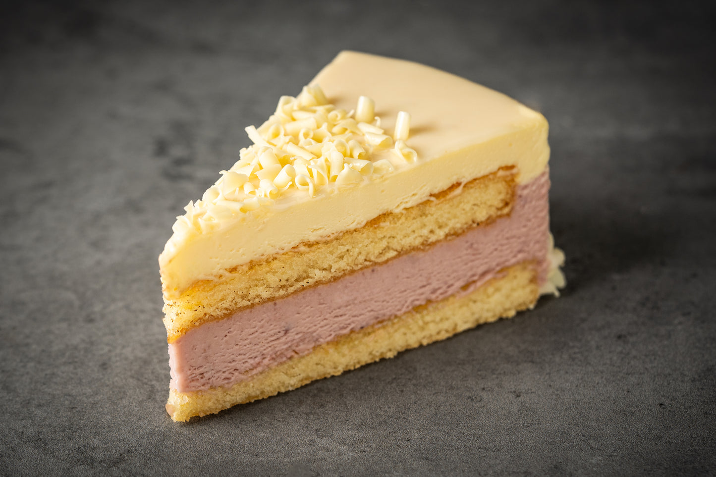 Looma's Vanilla Raspberry (GF) Cake 8" Whole